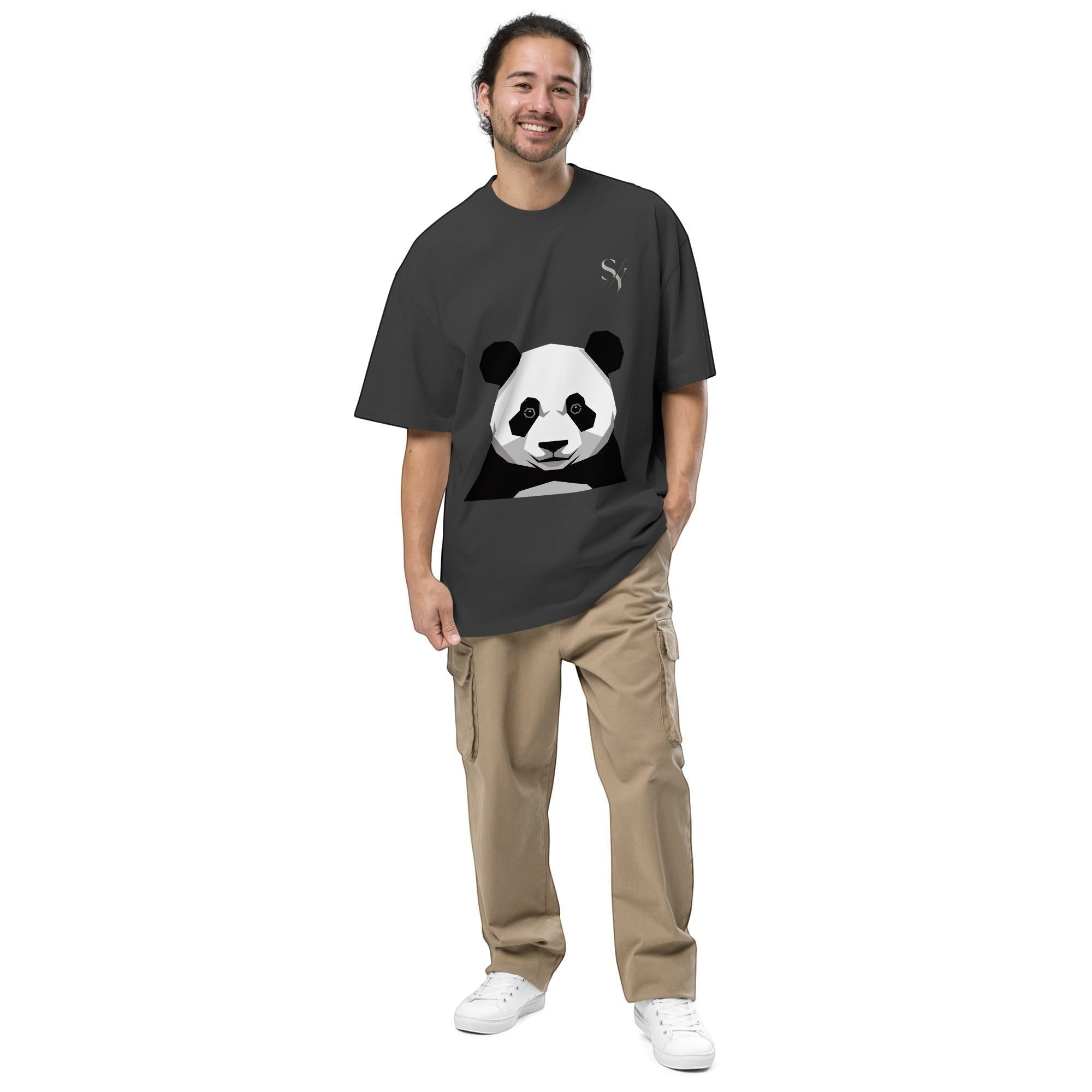 Stylio oversized dark grey t-shirt with a graphic panda print on the front, made of 100% cotton.